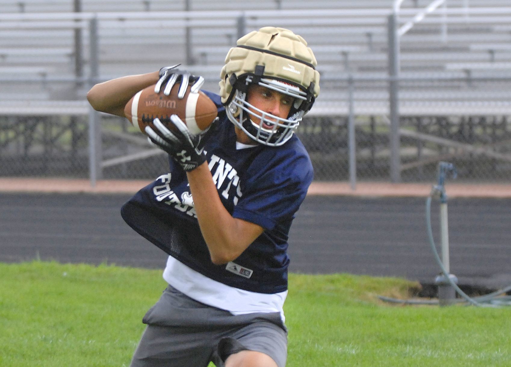 081319-blm-spt-6cchsfootball